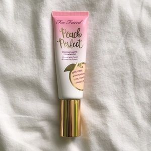 Too Faced Peach Perfect comfort matte foundation